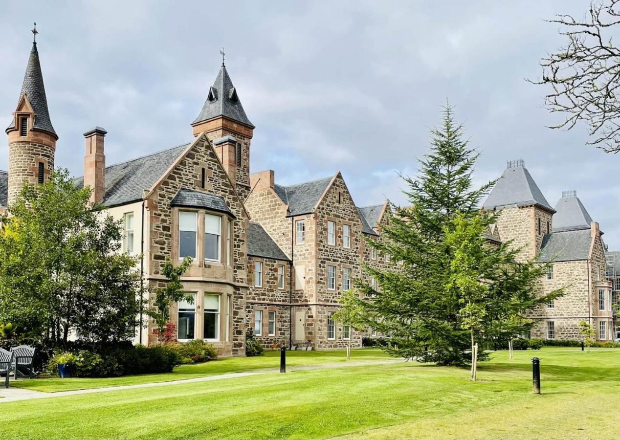 No 49 A Spacious Executive Apartment In Inverness Dış mekan fotoğraf